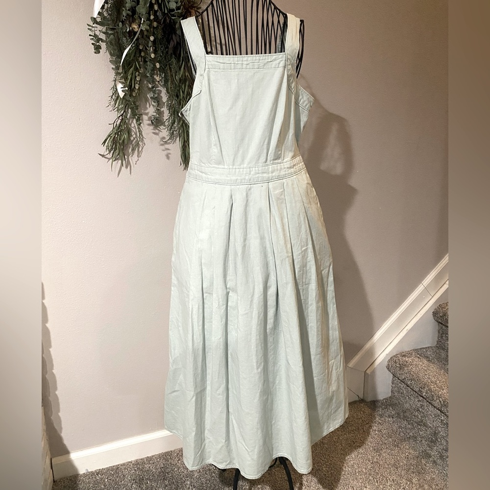 Denim dress - Universal Thread size 10 - like new!
